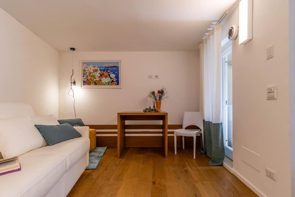 Cconforthotels Appartamento Domus Venezia Bari Exterior photo